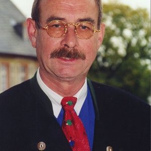 Durch Dirk von Grolman, der sich sehr intensiv mit der eigenen Familiengeschichte auseinandergesetzt hat, erhielt ich zahlreiche Materialien zur Familie Grolman, die sowohl in Hessen als auch Preußen lebten.